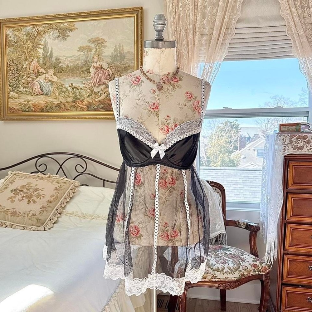 90s victoria's secret black and white lace babydoll